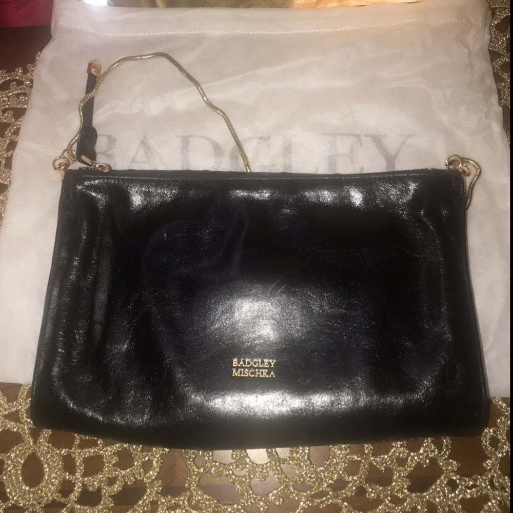 Badgley Mischka leather purse w/gold chain strap - Picture 3 of 8